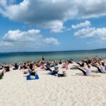 nordic-yogaspirit-yoga-am-strand.jpg