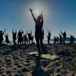 yoga-openair-eckernfoerde-strand-yoga.jpg